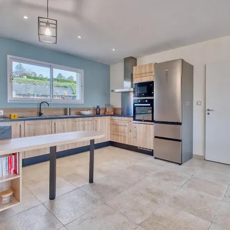 Chill, Biches And Sun * Trélissac