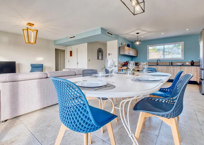 Villa Chill, Biches And Sun