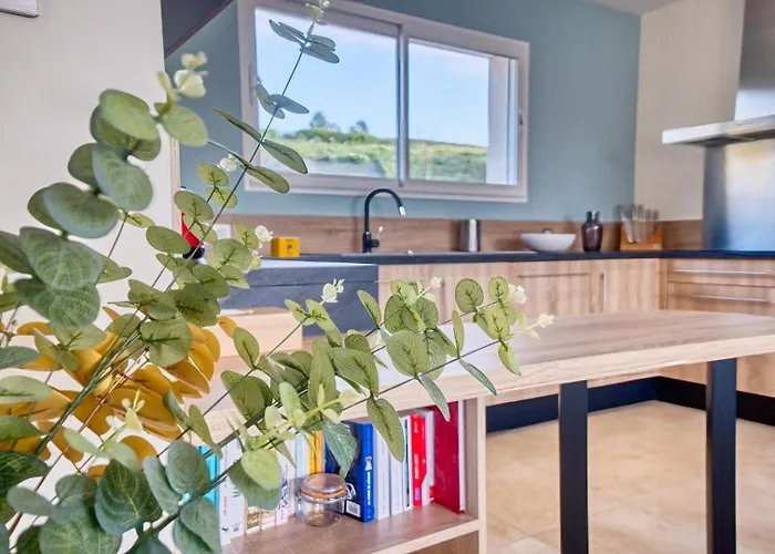 Villa Chill, Biches And Sun