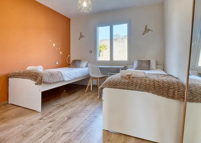 Chill, Biches And Sun Trélissac