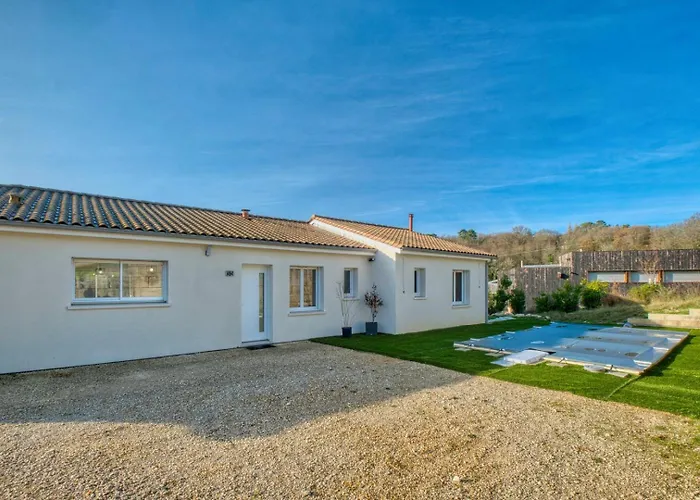 Chill, Biches And Sun Villa